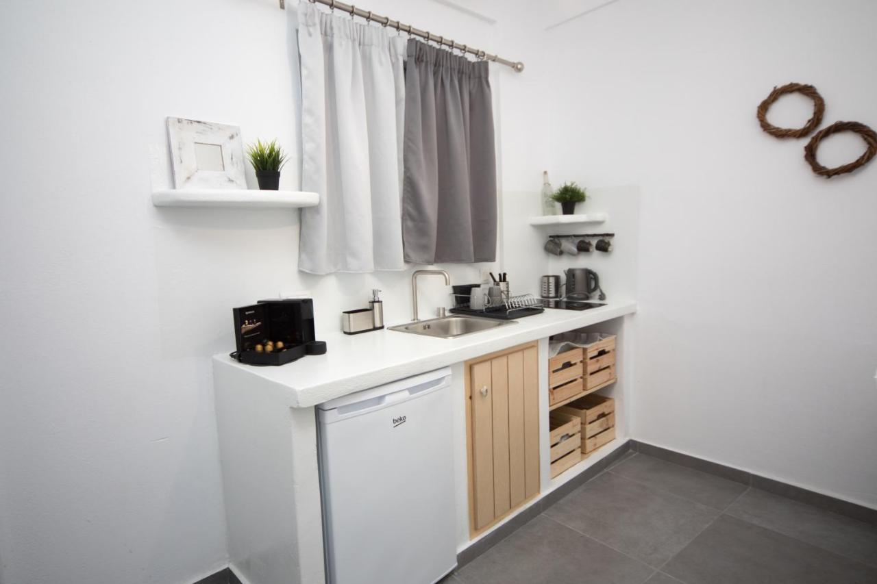 Eunoia Apartments Firá Buitenkant foto